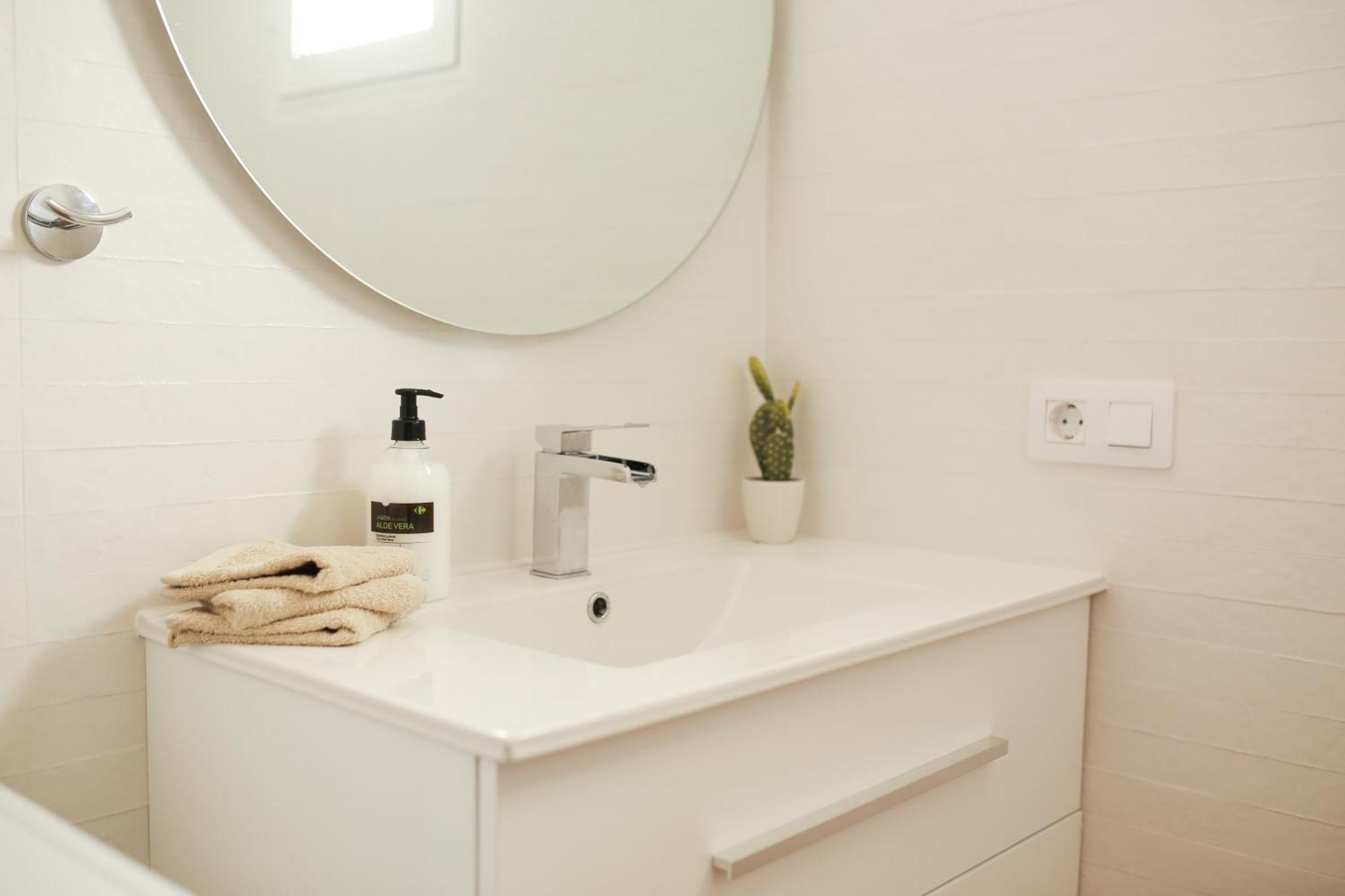 Appartement Modern Flat With Montgo View à Dénia Extérieur photo